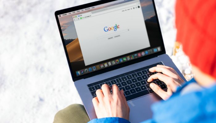 An undated imgage illustrating Google Chrome. — Canva