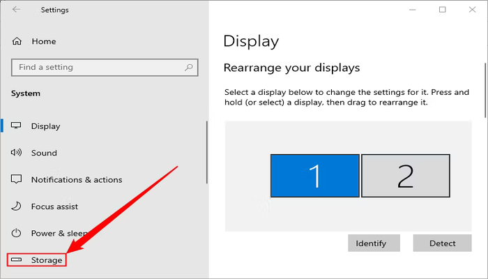 The image shows Storage settings on Windows 10.—Howtogeek