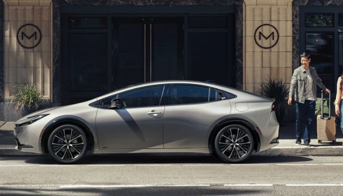 An undated image illustrating the Toyota Prius. — Toyota