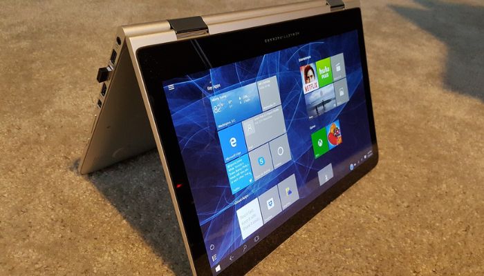 The image shows Windows 10. — Pixabay