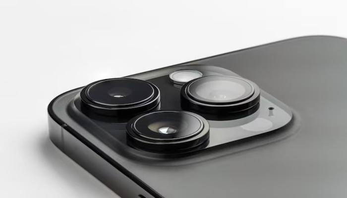 The image displays the camera bumps of an iPhone. — Freepik