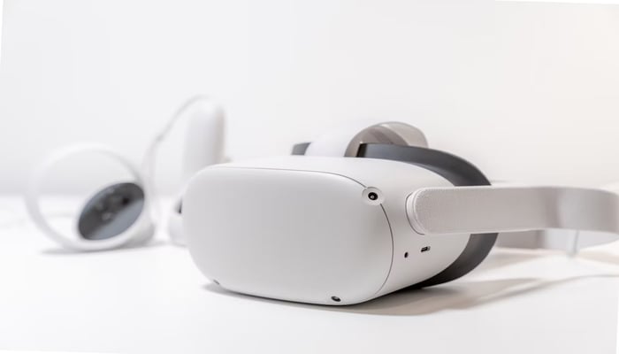 An undated image displaying Oculus Qeust VR headset. — Unsplash