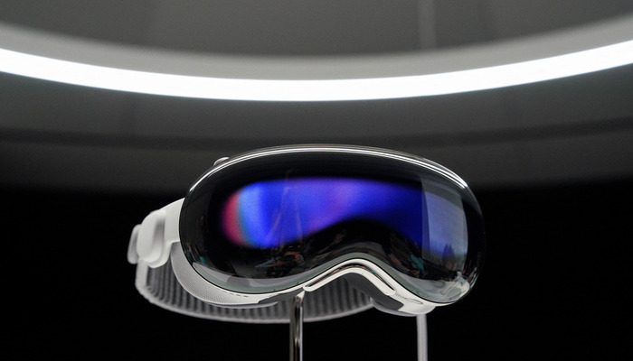 Apples Vision Pro headset is on display at Apples annual Worldwide Developers Conference in Cupertino, California, U.S. June 5, 2023. — Reuters