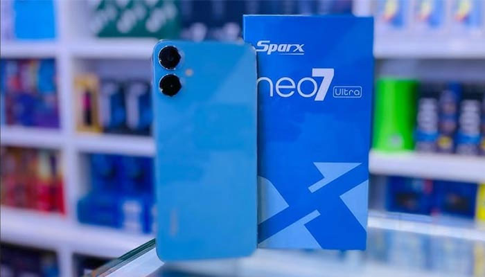 An undated image of a Sparx Neo 7 Ultra packed box. — Sparx