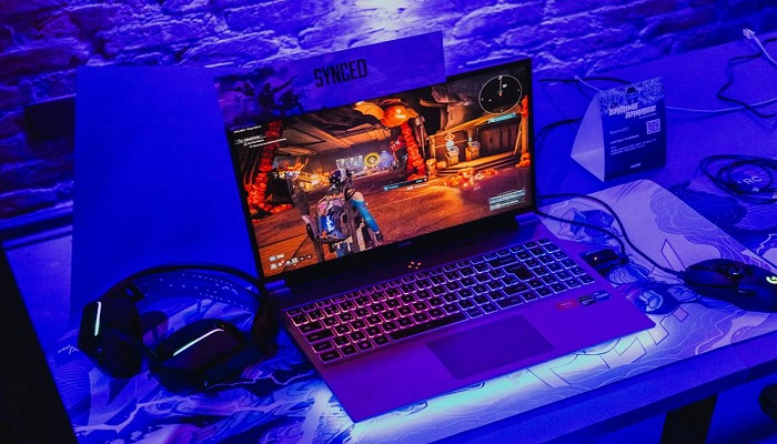 The image shows a gaming laptop. — Pexels
