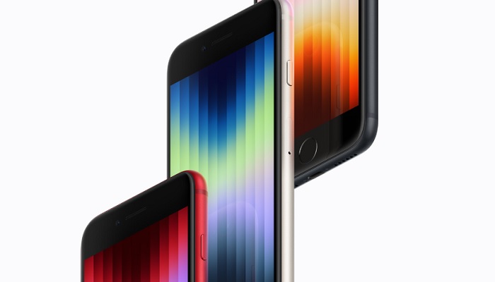 The image shows the iPhone SE. — Apple