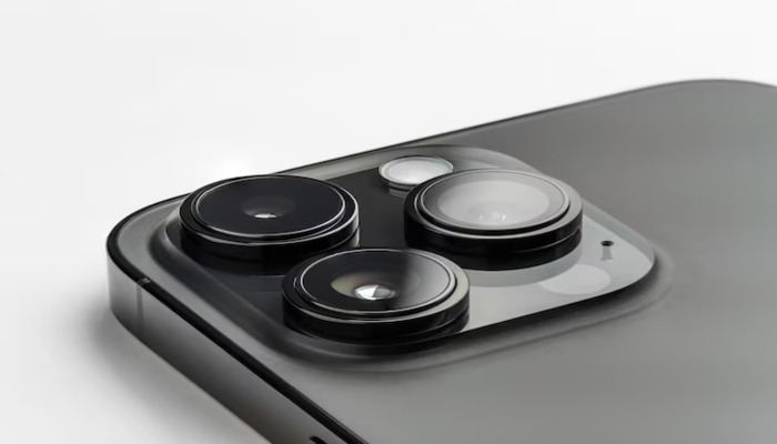 The image displays the camera bumps of an iPhone. — Freepik