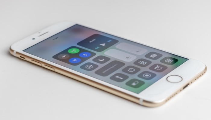 An undtaed image of an iPhone. — Unsplash