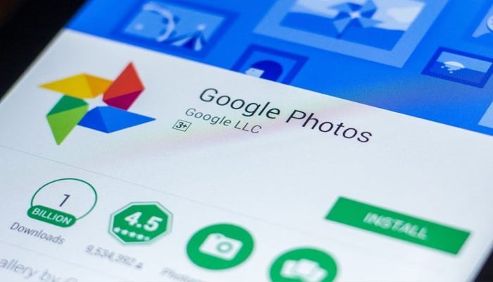 An undated image showing the interface to install Google Photos app. — Adobe Stock