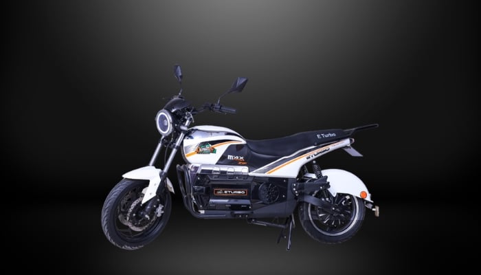 An image of Warrior EV clicked on October 16, 2024 at Pearl Continental Hotel in Karachi. E-Turbo/Canva