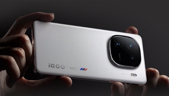 An undated image of iQOO 12. — iQOO