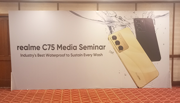 An image of Realme C75 Media Seminar event clicked on December 23 at Marriott Hotel in Karachi. — Gadinsider