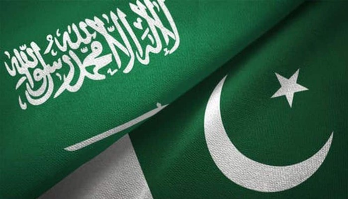 An undated image of Saudi Arabia and Pakistan flag. — APP