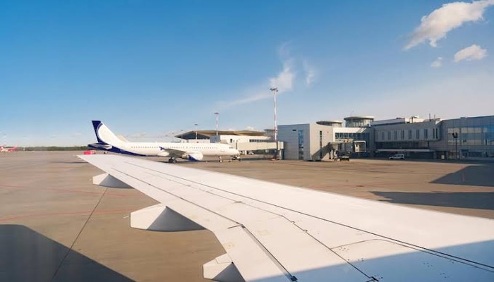 An undated image of an airport. — Freepik
