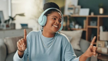 Amazon Great Republic Day Sale 2025: Top deals on premium wireless headphones: