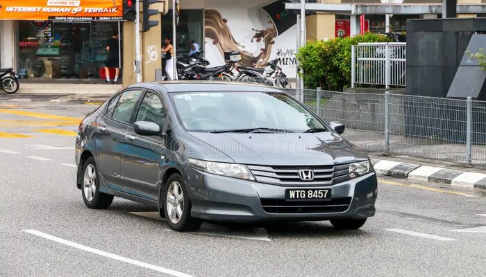 Pakistan exports completely built-up Honda City vehicles to Japan for ...