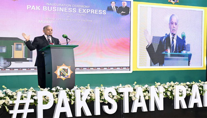 Pakistan Railways launches modern train service on key route
