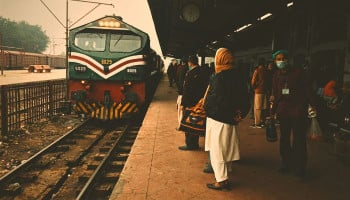 Rawalpindi railway station to get 'safe and smart' makeover Rawalpindi railway station to get 'safe and smart' makeover