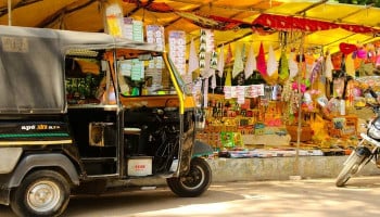 World's first electric, self-driving rickshaw launched in India World's first electric, self-driving rickshaw launched in India