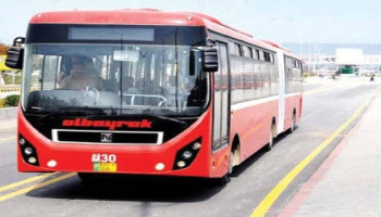 Metro bus services suspended in Lahore and Islamabad Metro bus services suspended in Lahore and Islamabad