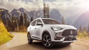 MG HS Trophy available on zero markup installment plan in Pakistan