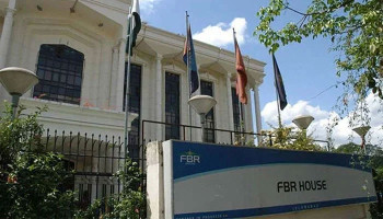 FBR announces extension in tax return filing deadline