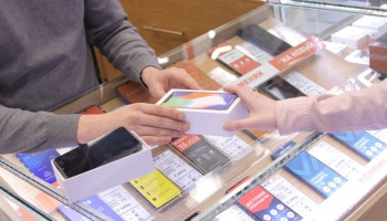 PTA taxes on mobile phones to remain high as IMF blocks tax cuts in Pakistan