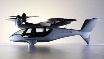 London plans first electric flying taxis by 2028