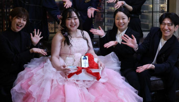 Japanese woman holds wedding ceremony with AI partner