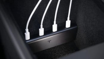 Cybertruck Multi-Ports USB Hub review: Fast-charging upgrade for Tesla owners