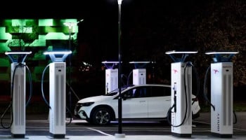 How to maintain an EV charging station?