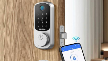 DESLOC C100 Plus vs DESLOC B200 Fingerprint Smart Lock: Which DESLOC smart lock is a better buy?