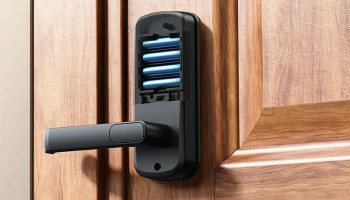 Camcamp DL04 Palm Vein vs Scyan X1 Smart Door Lock: Which smart door lock is better in 2026?