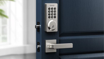 Philips WiFi Keypad Door Lock vs HEI LIANG Fingerprint Smart Door Handle: Features, specs, and performance compared